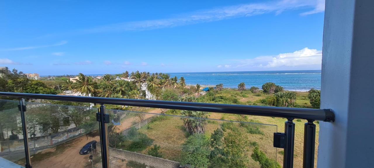 Nyali Emirates Reef Apartment Mombasa Exteriör bild
