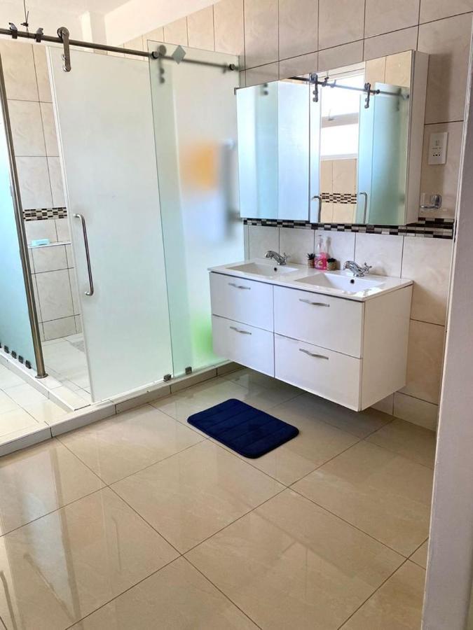 Nyali Emirates Reef Apartment Mombasa Exteriör bild